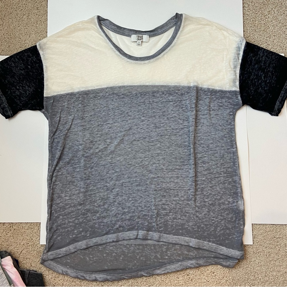 True craft tshirt size small